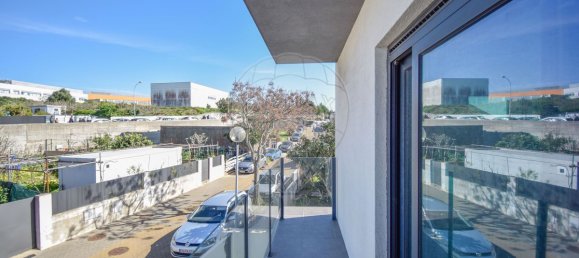 5 bedrooms House in Porto Salvo, Portugal No. 43028 8