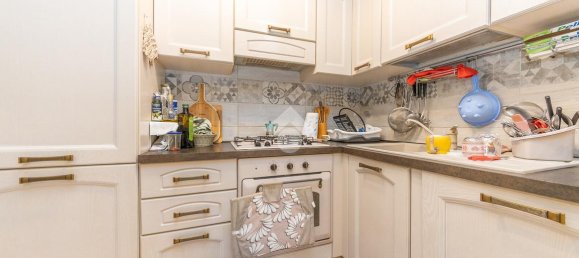 3 rooms Apartment in Rome, Italy No. 83385 6