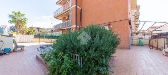 3 rooms Apartment in Rome, Italy No. 83385 26