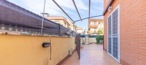 3 rooms Apartment in Rome, Italy No. 83385 19