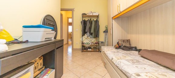 3 rooms Apartment in Rome, Italy No. 83385 13