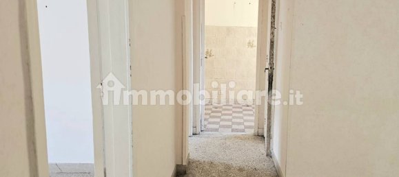 2 bedrooms Apartment in Messina, Italy No. 305865 7