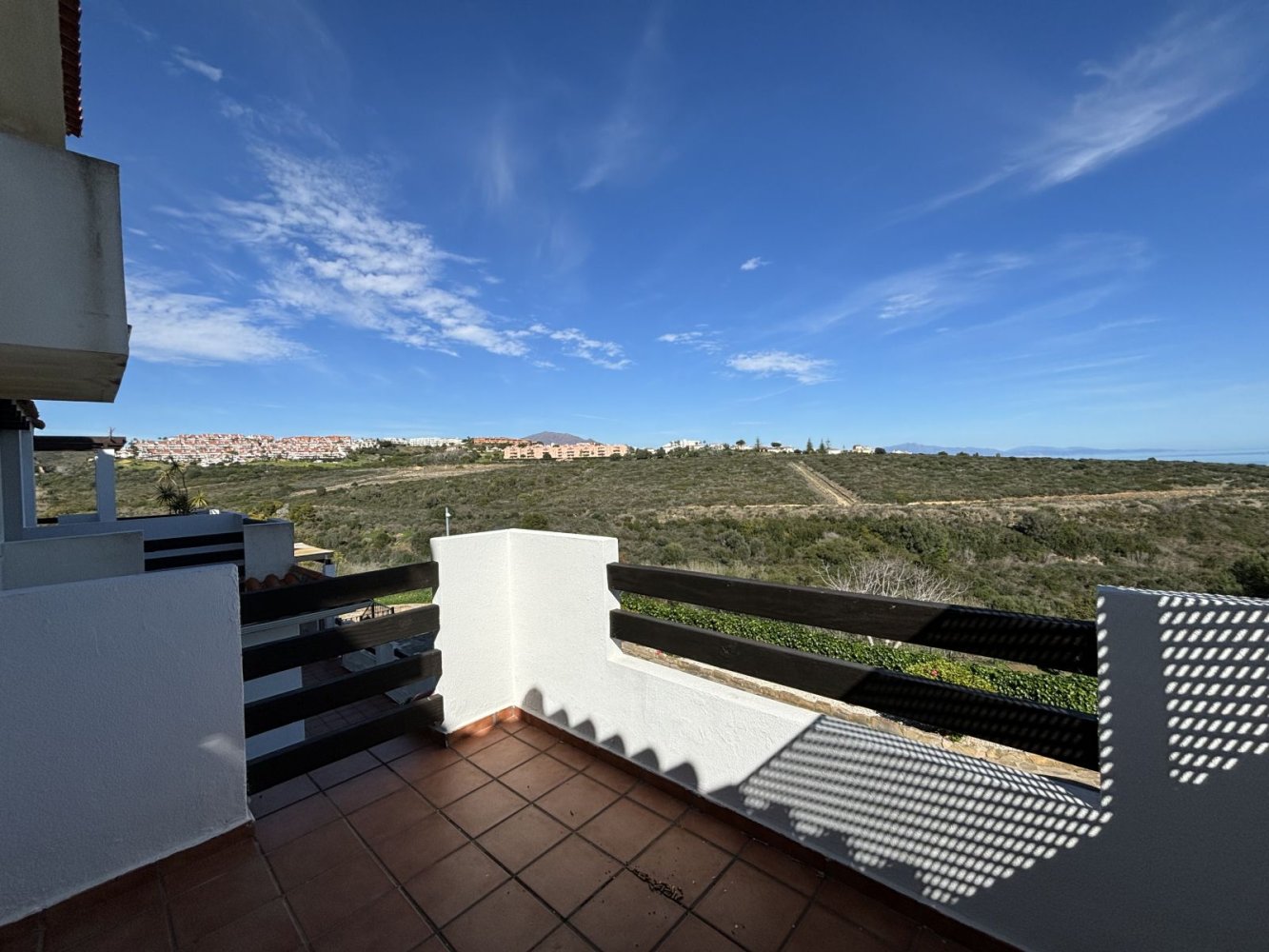 Apartamento de 2 dormitorios en La Duquesa, Spain No. 60881