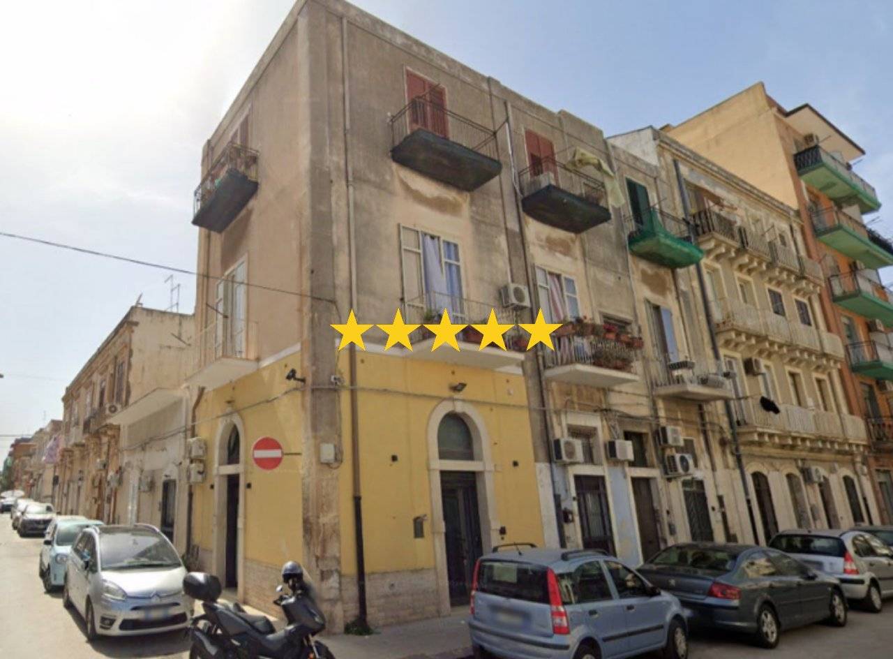 Квартира с 2 спальнями в Сиракузы, Италия № 248881