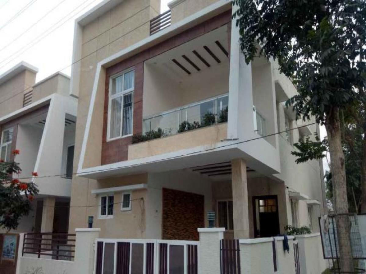 3 bedrooms House in Hyderabad, India No. 456