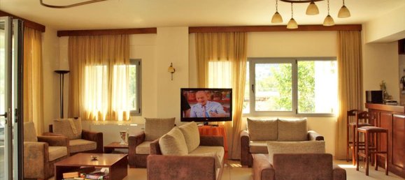 891m² Townhouse in Boeotia, Greece No. 7031 21