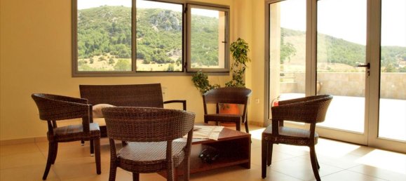 891m² Townhouse in Boeotia, Greece No. 7031 5