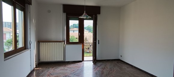 13 bedrooms Villa in Gozzano, Italy No. 379019 20