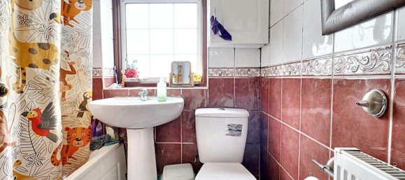 3 bedrooms Commercial property in Hayes, United Kingdom No. 5085 12