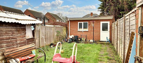 3 bedrooms Commercial property in Hayes, United Kingdom No. 5085 13