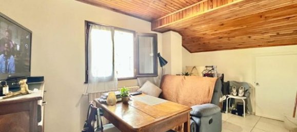 Apartamento de 1 dormitorio en Haute-Savoie, France No. 285537 2