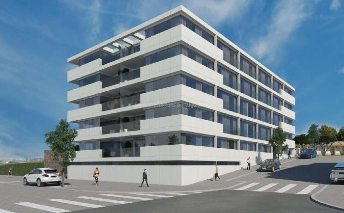 4 bedrooms Apartment in Vila Nova de Gaia, Portugal No. 3273