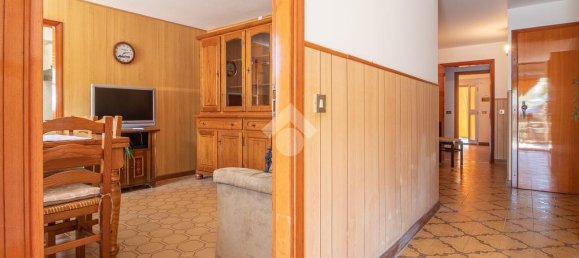 4 bedrooms Villa in Ravenna, Italy No. 297387 5