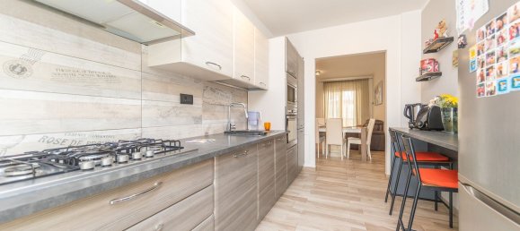 3 rooms Apartment in Marino, Italy No. 162249 8