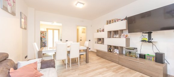 3 rooms Apartment in Marino, Italy No. 162249 4