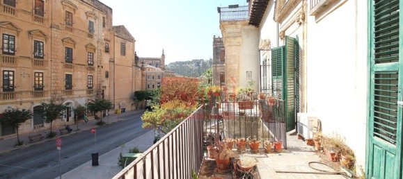 7 rooms House in Modica, Italy No. 207060 14