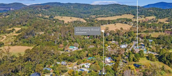 3 bedrooms House in Springbrook, Australia No. 600 8