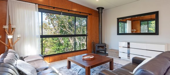 3 bedrooms House in Springbrook, Australia No. 600 16