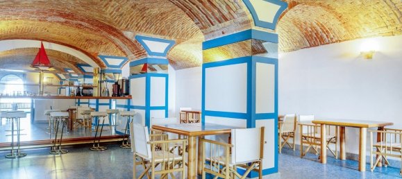 Квартира с 2 спальнями в Джиньезе, Италия № 361699 21