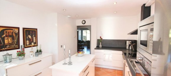 3 Schlafzimmer Stadthaus in Marbella, Spain, Nr. 116854 37