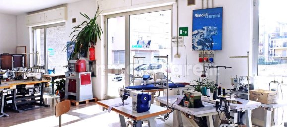 5 rooms Commercial property in Putignano, Italy No. 154421 10