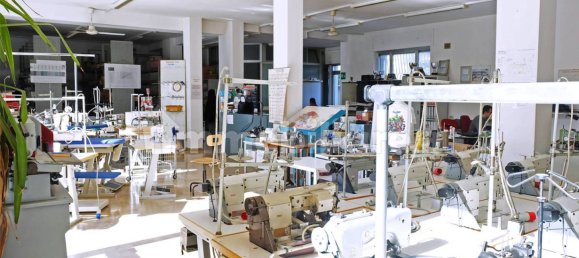 5 rooms Commercial property in Putignano, Italy No. 154421 4