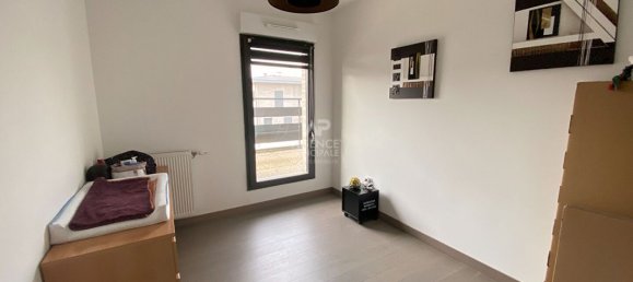 3 Schlafzimmer Wohnung in Pontoise, France, Nr. 188080 6