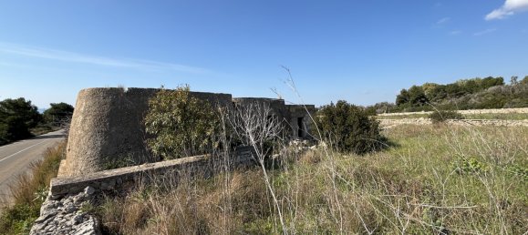 Casa de 11 dormitorios en Ugento, Italy No. 108017 42