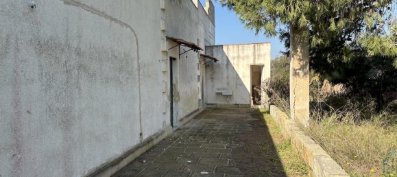 Casa de 11 dormitorios en Ugento, Italy No. 108017 9