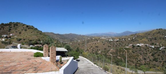 Casa de 3 dormitorios en Canillas de Aceituno, Spain No. 131266 16