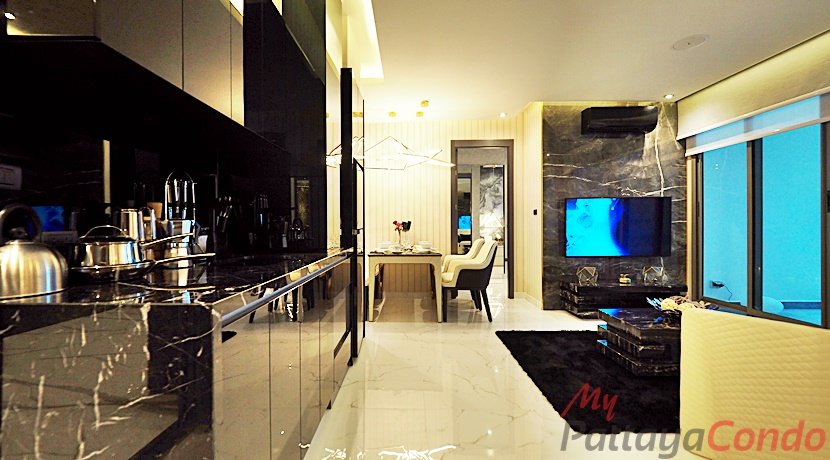 Apartamento com 2 quartos em condomínio em Pattaya, Thailand N.º 8009