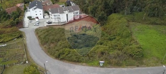 Terrain à Freamunde, Portugal 685m² No. 62380 2
