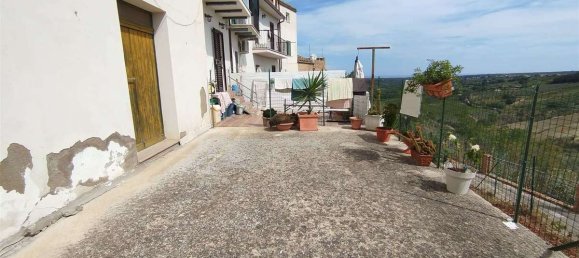 2 bedrooms Commercial property in Pollutri, Italy No. 225755 29