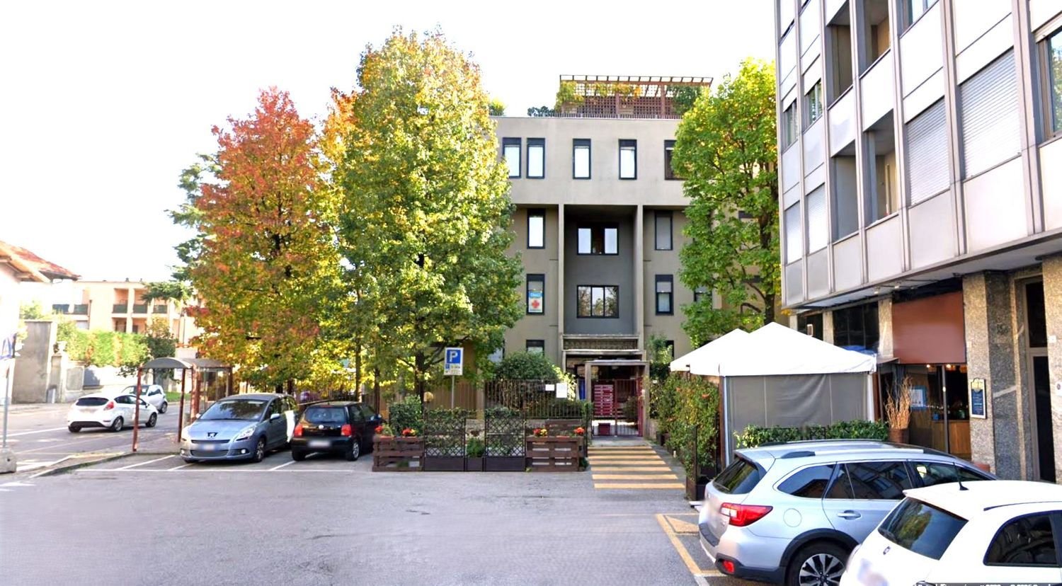 3غرفة شقة في Villasanta, Italy رقم 238890