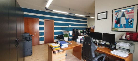 3غرفة شقة في Villasanta, Italy رقم 238890 25