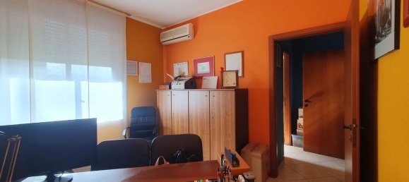 3غرفة شقة في Villasanta, Italy رقم 238890 33