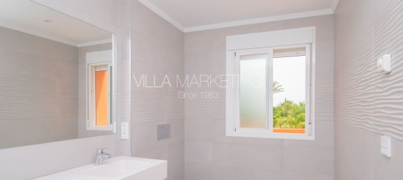 Adosado de 4 dormitorios en El Paraiso, Spain No. 20500 9