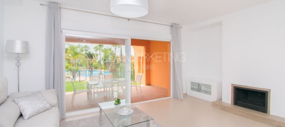 Adosado de 4 dormitorios en El Paraiso, Spain No. 20500 6