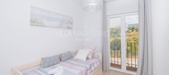 Adosado de 4 dormitorios en El Paraiso, Spain No. 20500 12