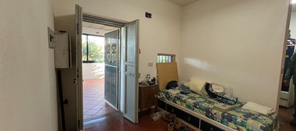 Дом с 3 комнатами в Термини Имерезе, Италия № 175910 22