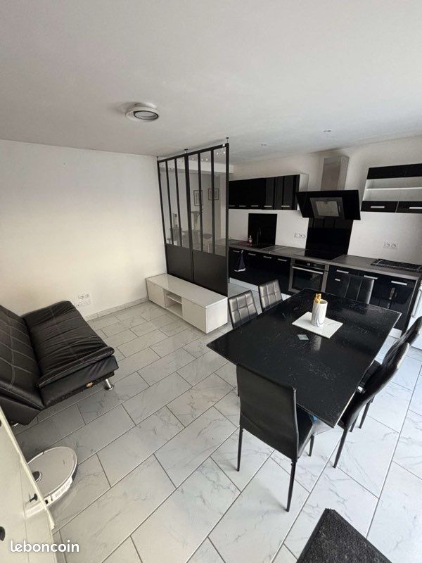 1 bedroom Apartment in Isere, France No. 341398