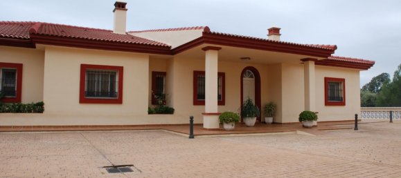 4 Schlafzimmer Bungalow in Estepona, Spain, Nr. 141460 2