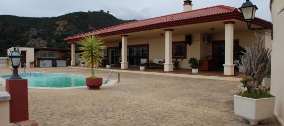 4 Schlafzimmer Bungalow in Estepona, Spain, Nr. 141460 3