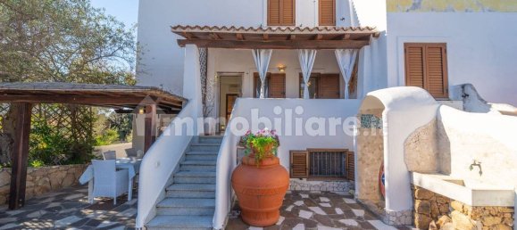 4 Schlafzimmer Wohnung in Orosei, Italy, Nr. 77375 2