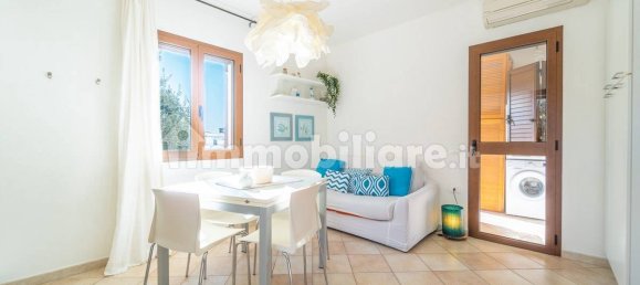 4 Schlafzimmer Wohnung in Orosei, Italy, Nr. 77375 11