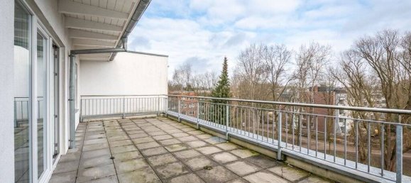 3 rooms Apartment in Altona, Germany No. 73559 8