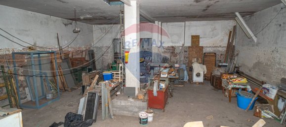 Gewerbliche Immobilie in Catania, Italy 129m², Nr. 57030 2