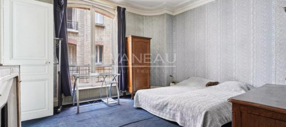 3 bedrooms Apartment in Paris, France No. 170524 8