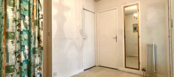 Apartamento de 2 dormitorios en Luisant, France No. 228322 8