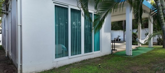 2 bedrooms Villa for sale in Pattaya, Chonburi, Eastern Thailand, Thailand № 75011 3